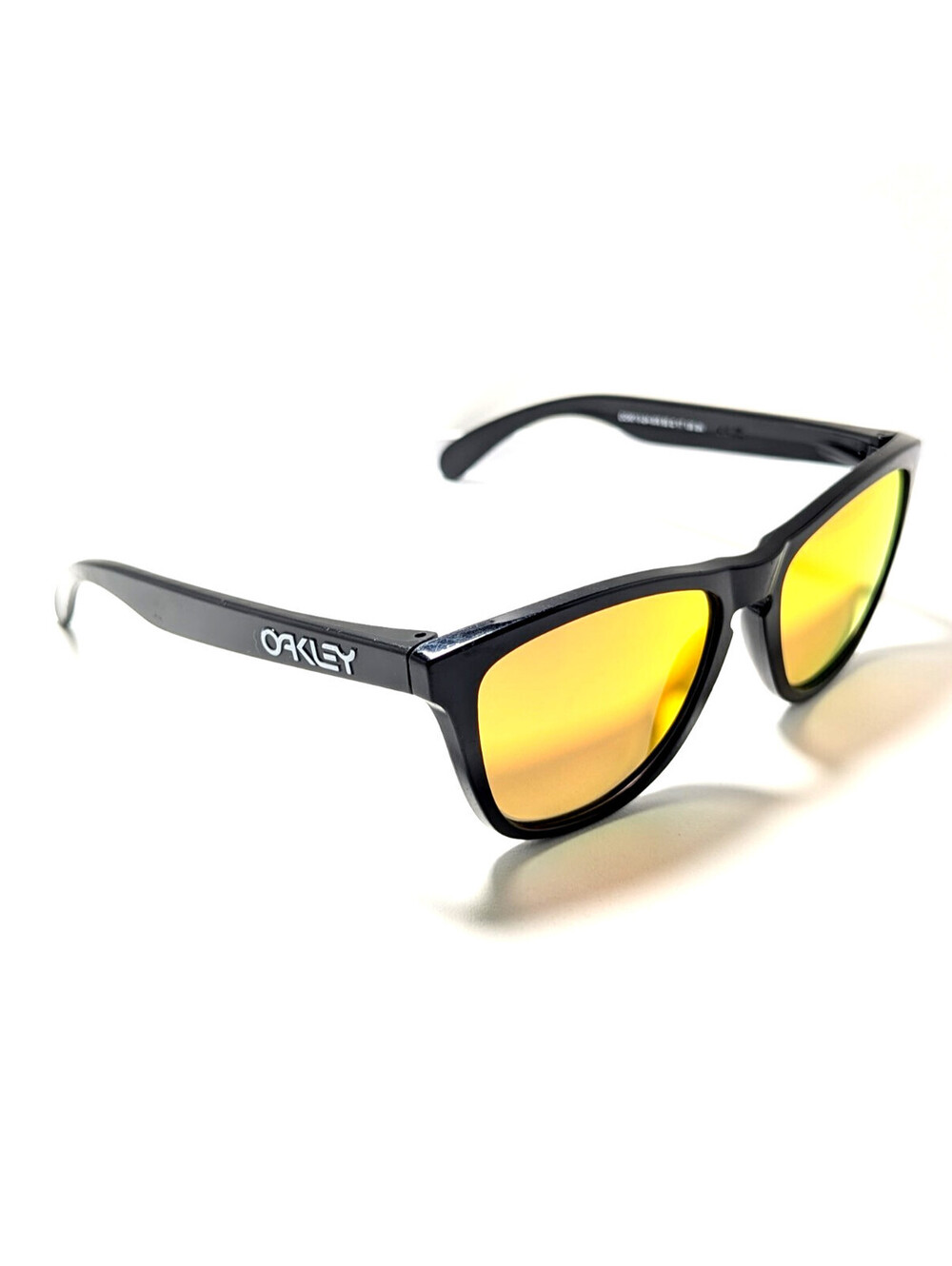 Oakley Frogskins 009013-24-306 Red Black Square Fashion Sunglasses 55-17-139